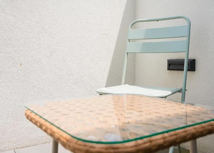 Sunny One Bedroom Appartamento