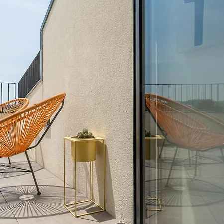 Sunny One Bedroom Apartment Porto