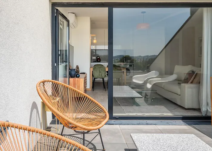 דירה Sunny One Bedroom פורטו