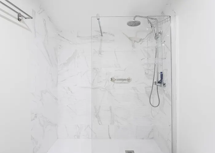 Sunny One Bedroom * بورتو