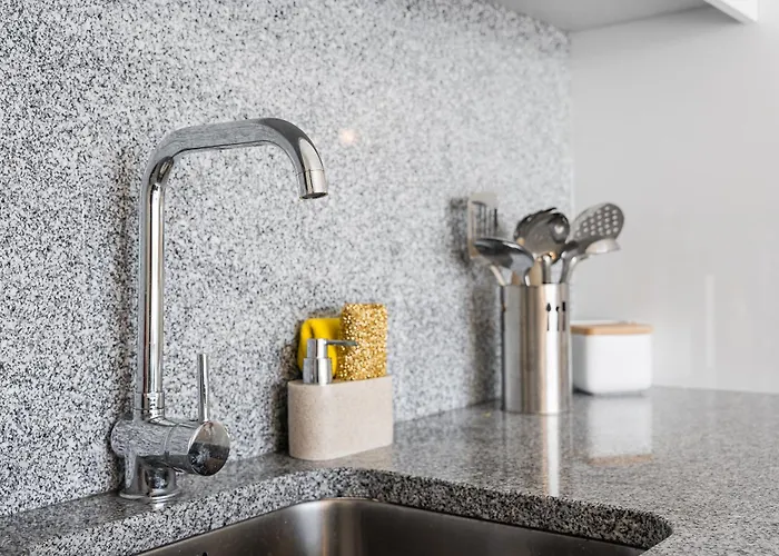 Sunny One Bedroom بورتو